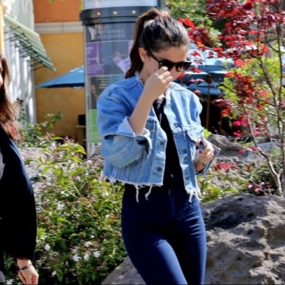 Y2K Destroyed Ripped Cropped Jean Jacket - Picture 11 of 12